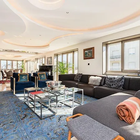 Valentino Penthouse - 450m2 Plus 200m2 Rooftop *